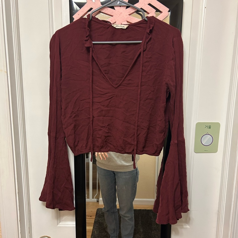Chic Burgundy Flare Sleeve Blouse